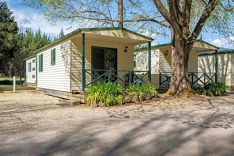 Bright Accommodation Park