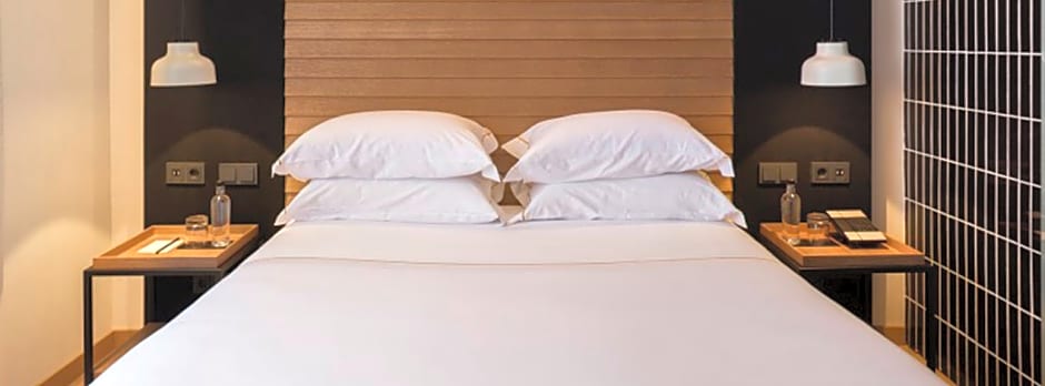 Hotel Advance