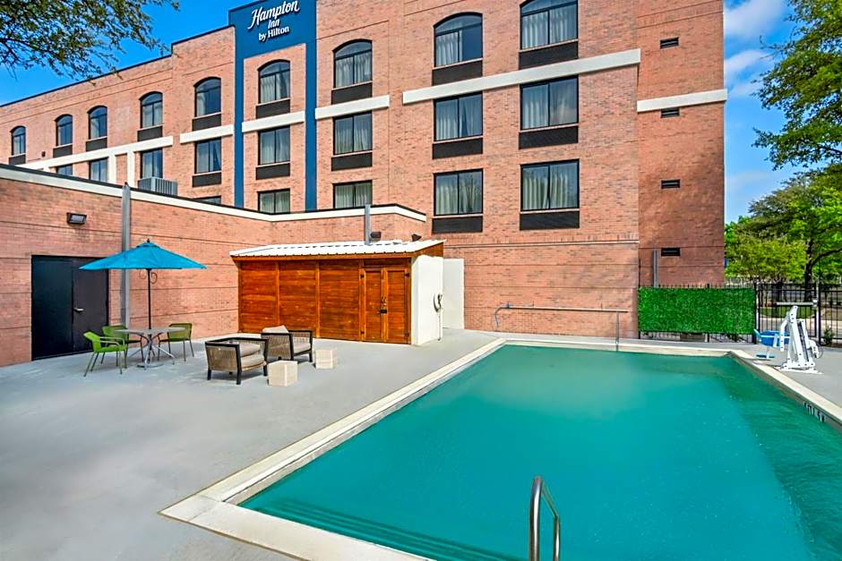 Hampton Inn by Hilton Addison Dallas