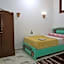 Memnoun house