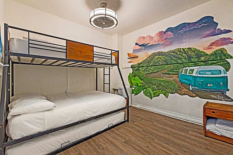 Howzit Hostels Maui