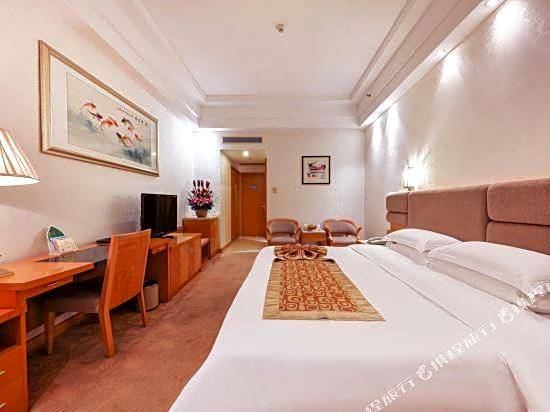 Zhujiang Hotel