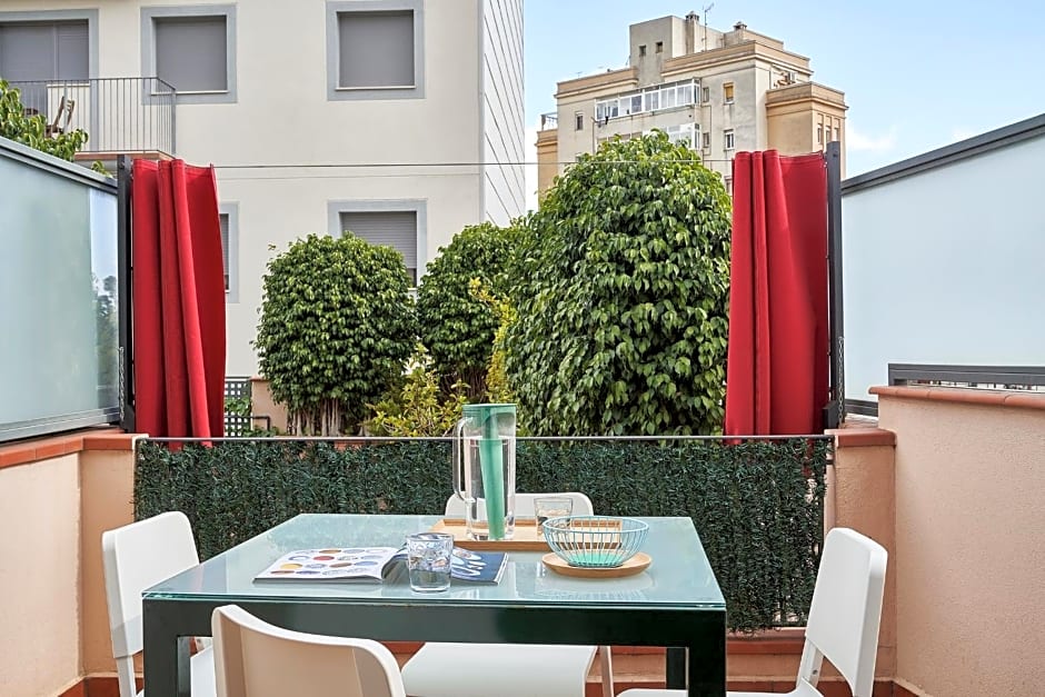 Lugaris Rambla Apartments
