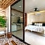 Luxe Jungle Apt 10min To Beach Hot Tub King