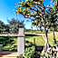 Surfside Buddina Beachfront 3bed Apt - Direct Beach Access