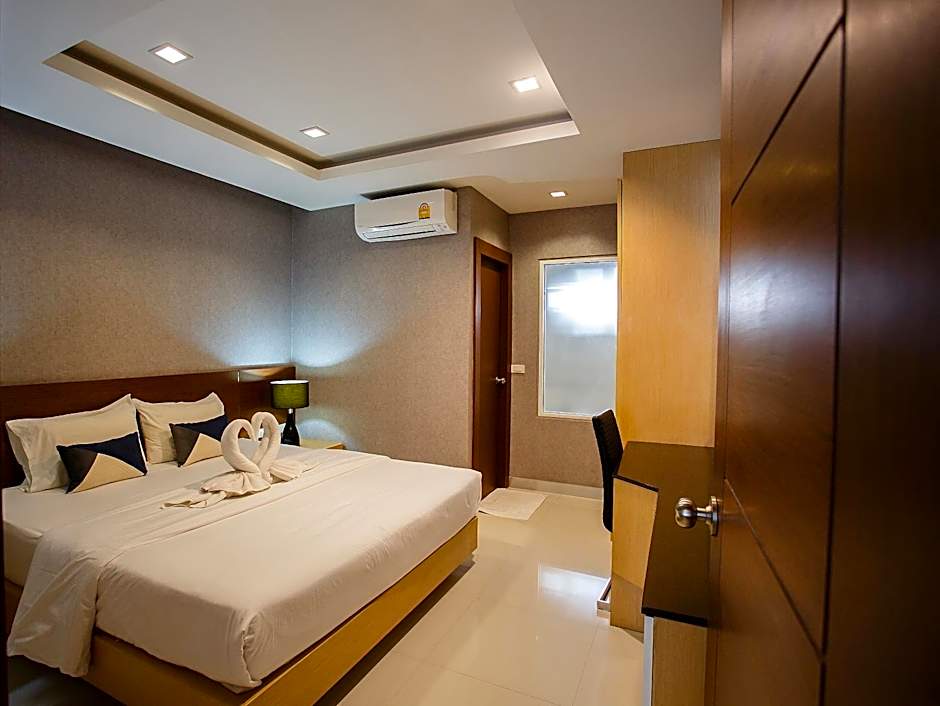Platinum Hotel and Apartments