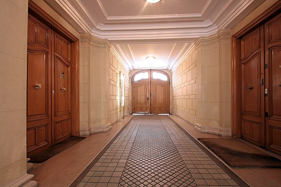 Bridgestreet Opera - Montmartre