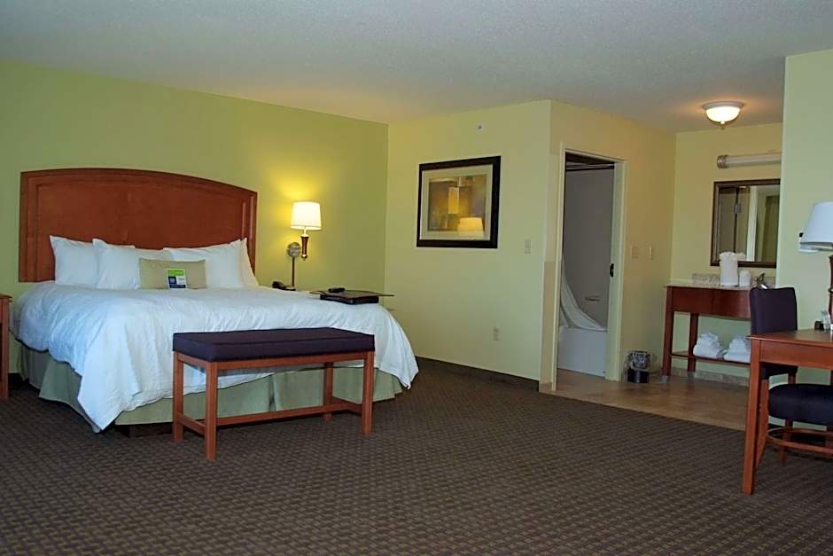 Hampton Inn By Hilton Macomb