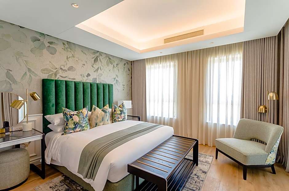 Steyn City Hotel by Saxon