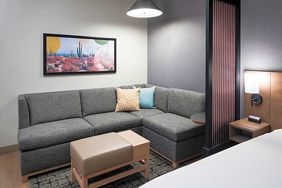 Hyatt Place Tempe / Phoenix / University