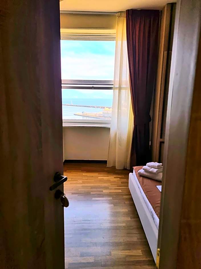 De Gasperi 55 - By Pera Rooms Collection