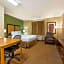 Suburban Studios Indianapolis Northwest - College Parks