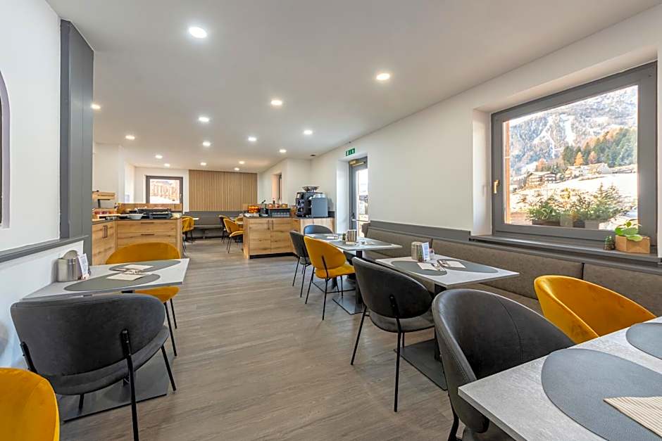 Kyrr Smart Mountain Retreat