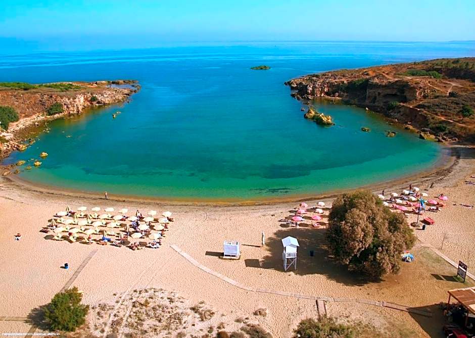 Poseidon Apartments