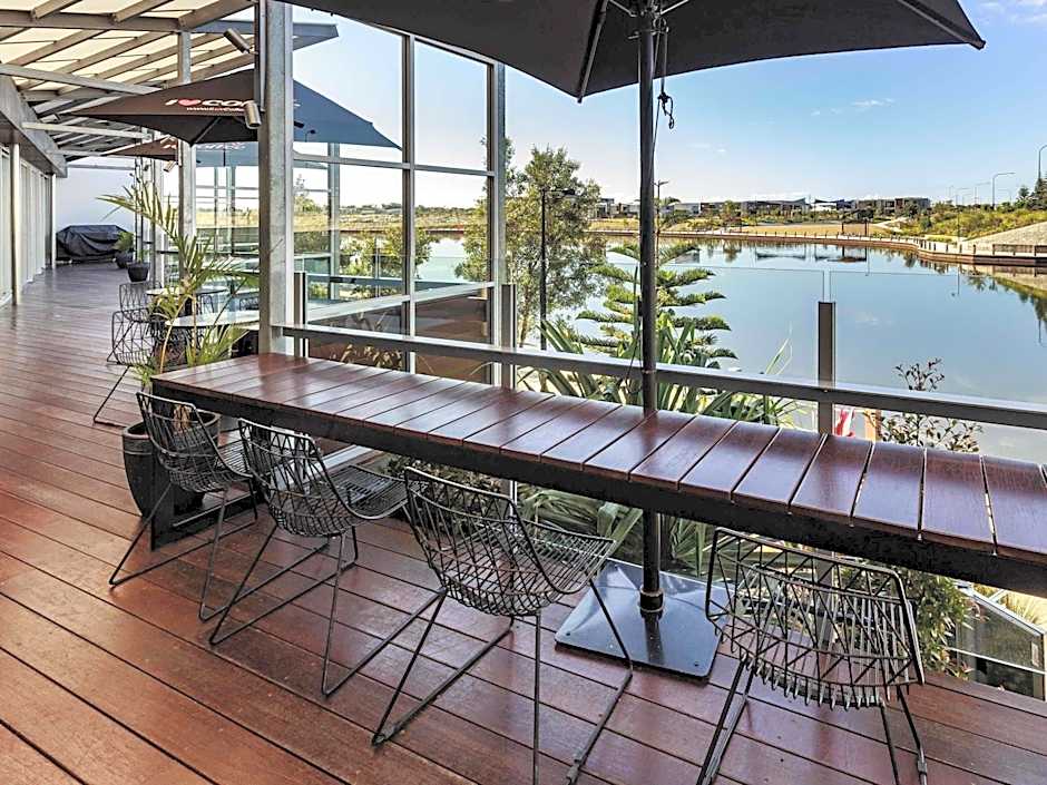 Mercure Sunshine Coast Kawana Waters