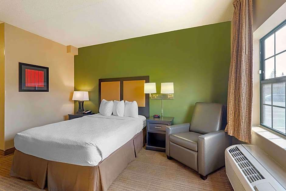 Extended Stay America Suites - Chicago - Elmhurst - O Hare