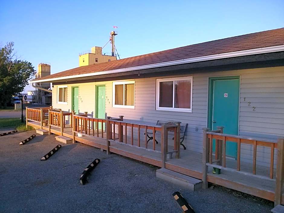 Moosomin Motel
