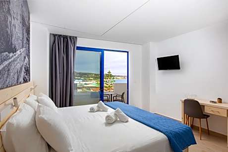 Deluxe Double Room Side Sea View