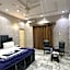 Hotel Sareena Residence