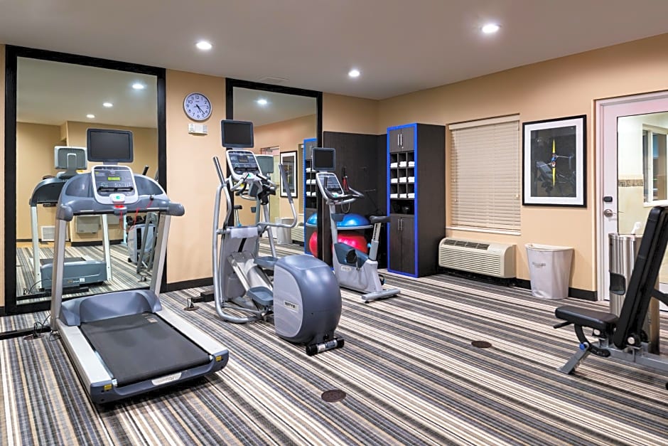 Candlewood Suites Carlsbad South