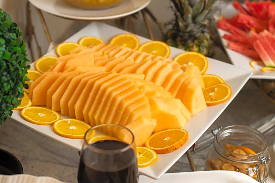 Luciana Hotel by FHM