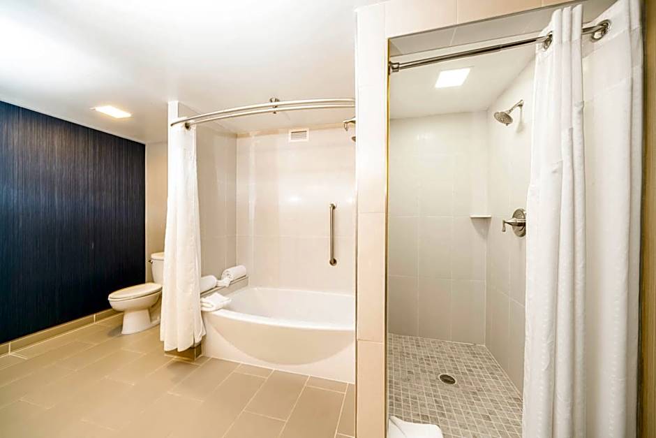 Holiday Inn Louisville East - Hurstbourne By IHG