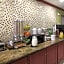 La Quinta Inn & Suites by Wyndham Dallas Hutchins
