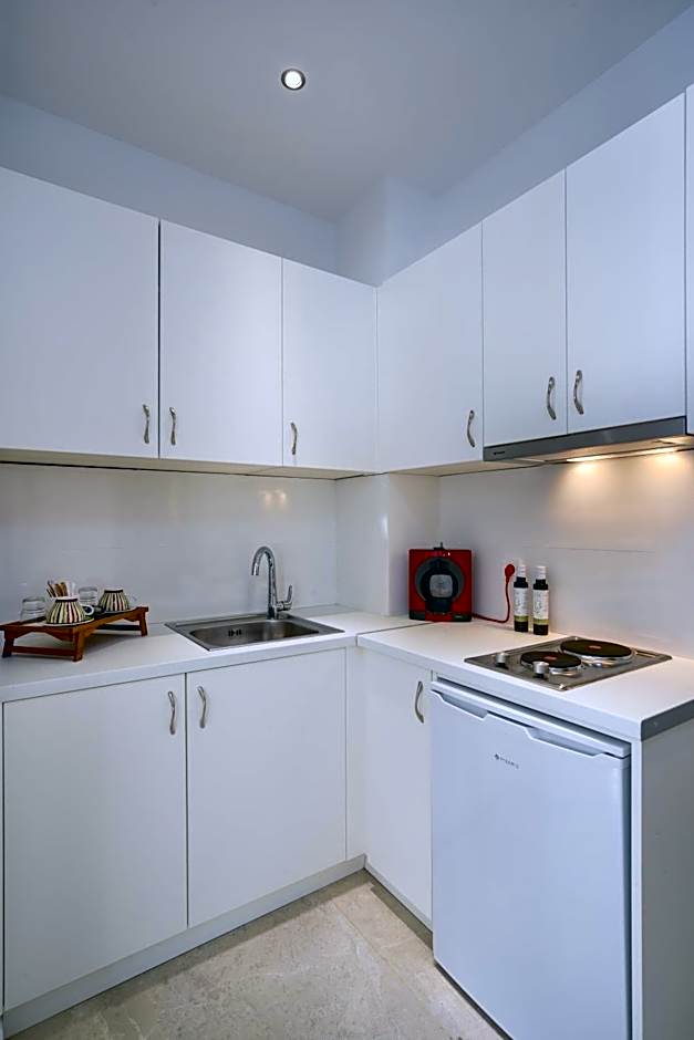 Elia Portou Luxury Residence