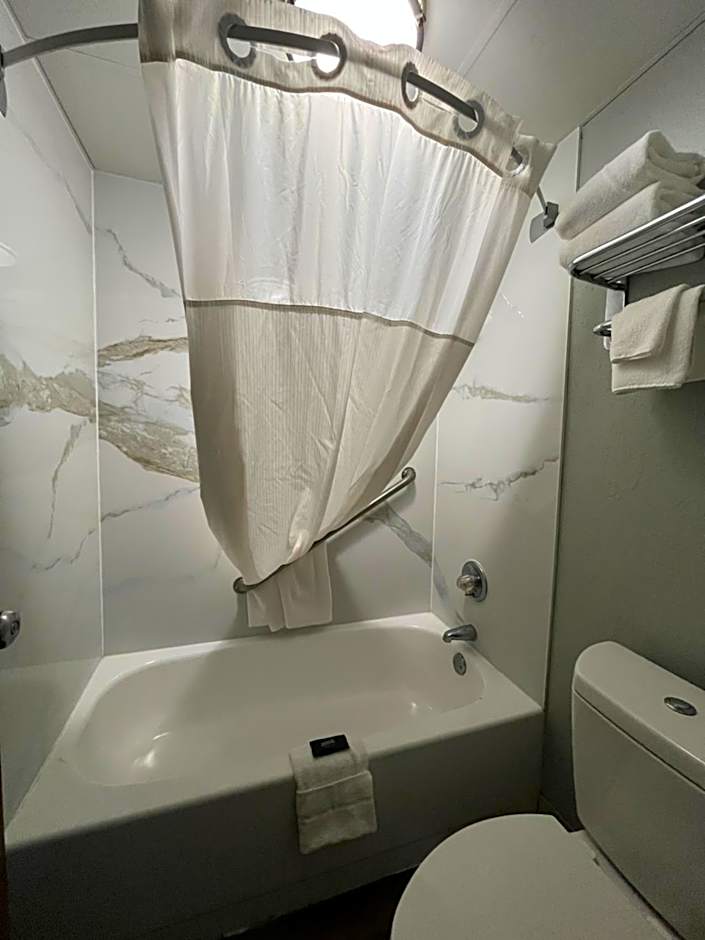 AmericInn by Wyndham Cloquet