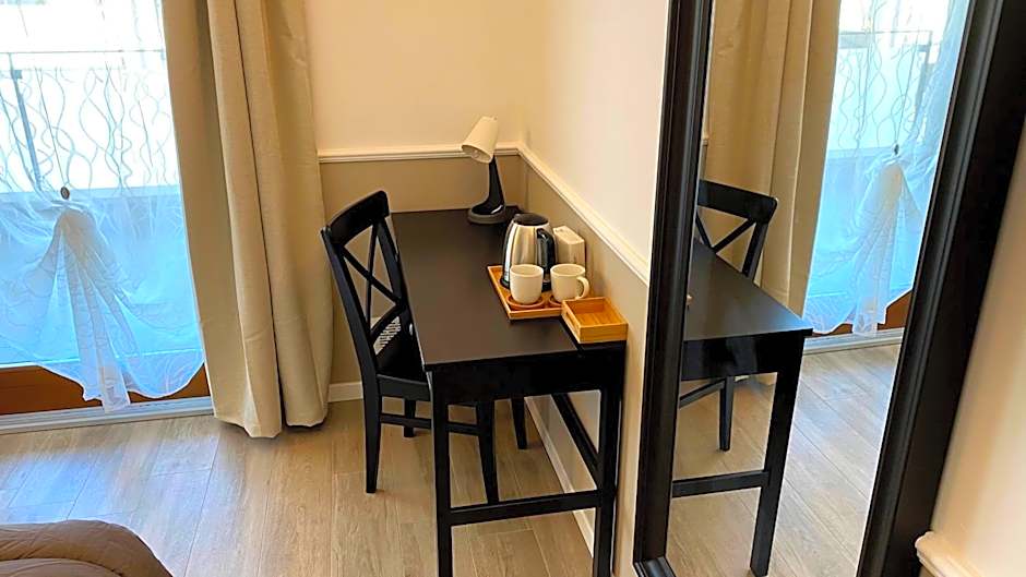 Foresteria Green House 1