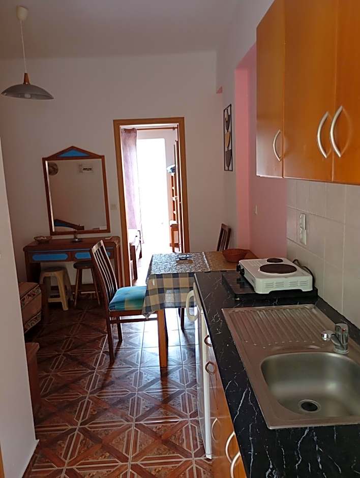 Denise Apartments Kefalos