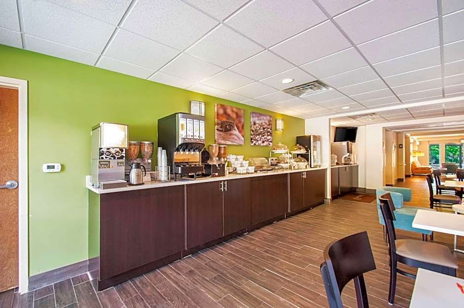 Sleep Inn & Suites Dover