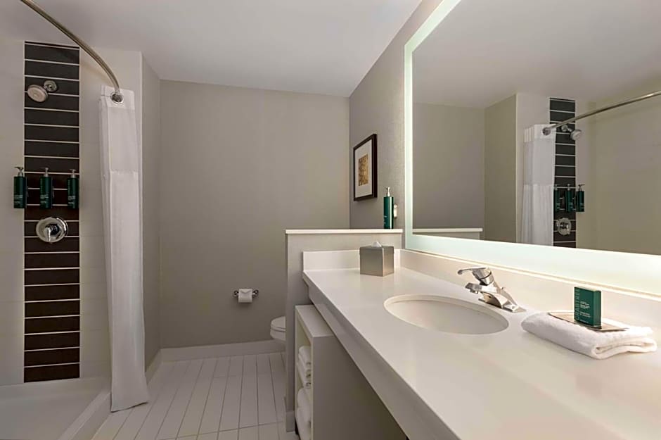 DoubleTree by Hilton Las Vegas East Flamingo