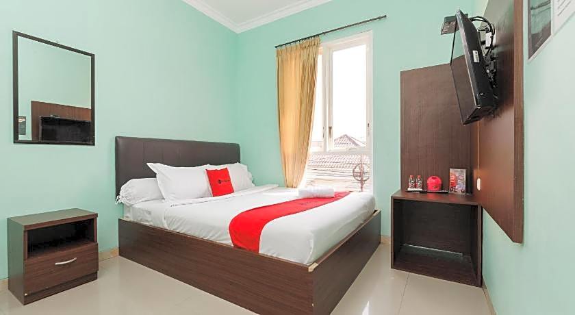 RedDoorz near Universitas Widyagama Malang 2