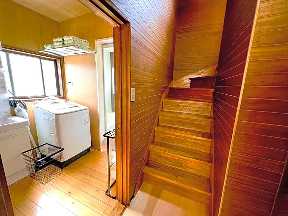 SUMITSUGU HOUSE Grandpa