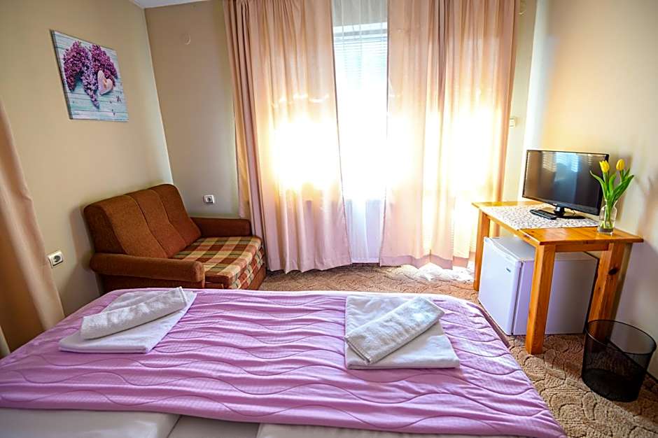 Family Hotel Chichin