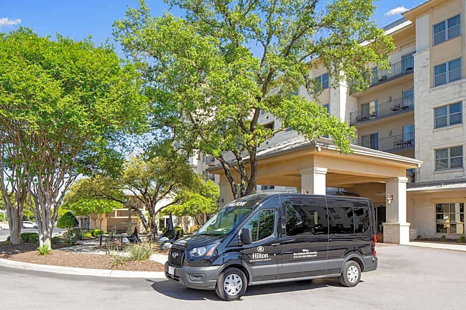Hilton San Antonio Hill Country