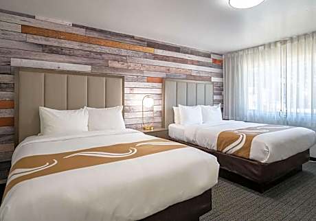 Standard Queen Room with Two Queen Beds - Non-Smoking