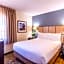 Sonesta Simply Suites Detroit Troy