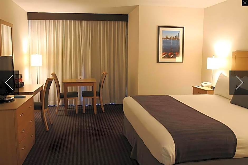 Midtown Hotel