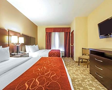 2 Queen Beds Suite Nonsmoking