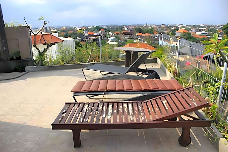 Sunset Point Hotel Seminyak
