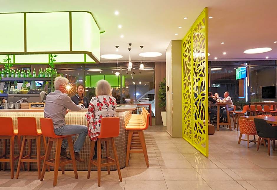Holiday Inn Express Sydney Macquarie Park By IHG