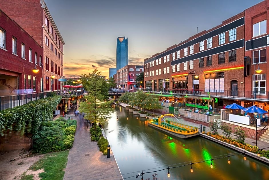 Days Inn by Wyndham Oklahoma City Bricktown