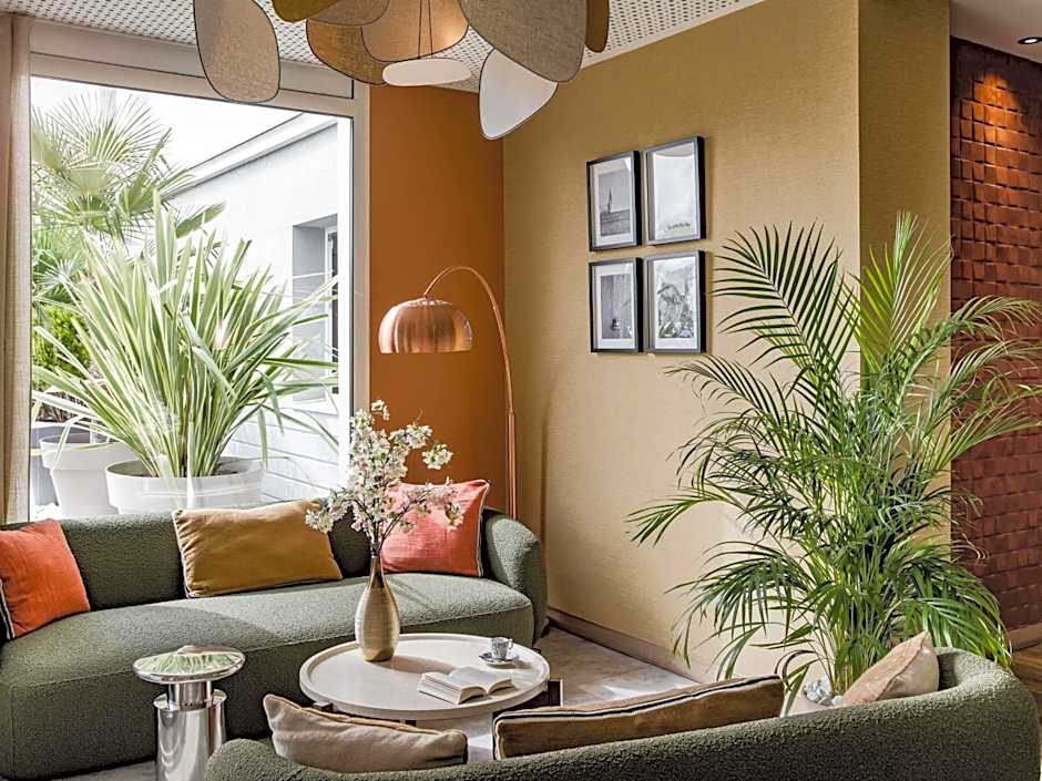 Mercure Chartres Est