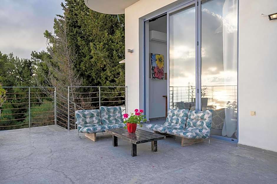 Serenity Boutique Suites