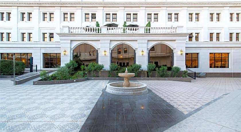 Vittori Palace Hotel and Residences