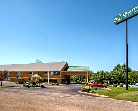 Quality Inn & Suites