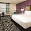 La Quinta Inn & Suites by Wyndham Dallas - Richardson