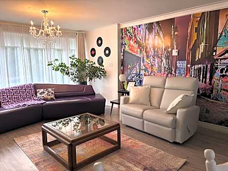 Le Vétérans , Au Cœur du Centre-Ville , Tout à Pied !